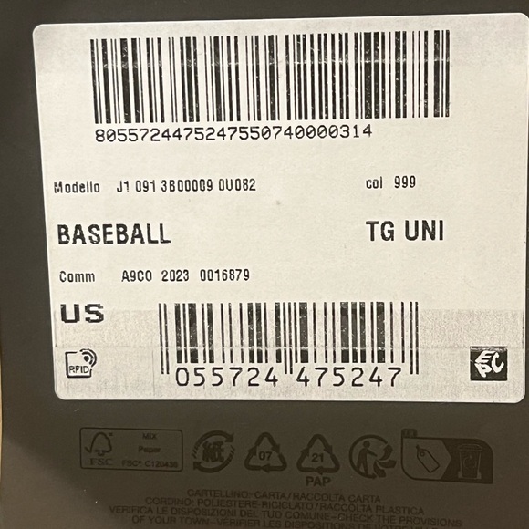 Authentic Moncler Logo Cotton Baseball cap - Picture 7 of 8